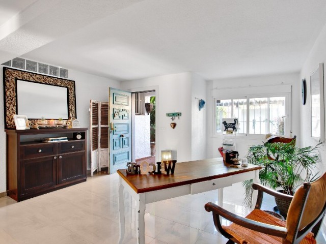 6 Soveroms Villa i Marbesa