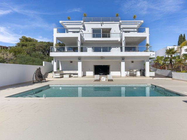 Villa avec 5 Chambres  à El Rosario