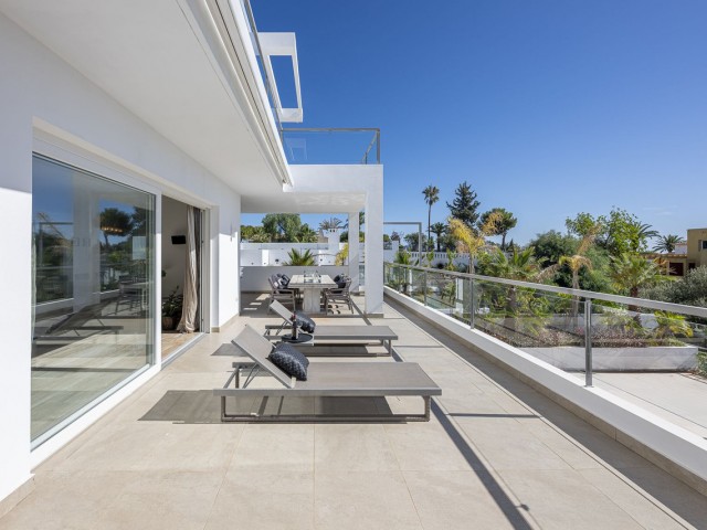 5 Slaapkamer Villa in El Rosario