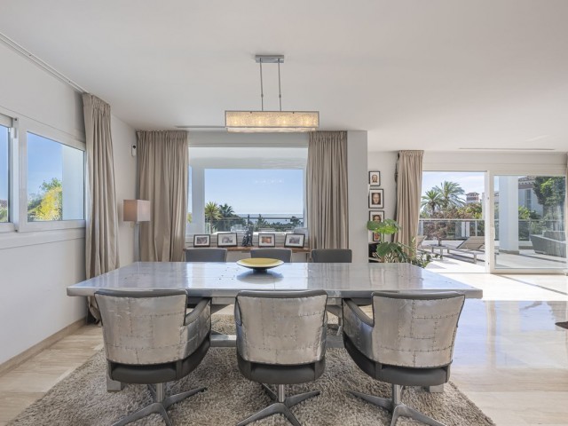 5 Slaapkamer Villa in El Rosario