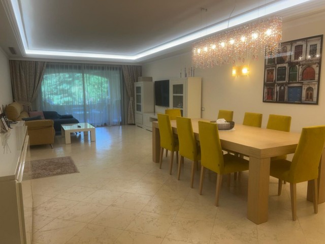 3 Soveroms Leilighet i Guadalmina Baja