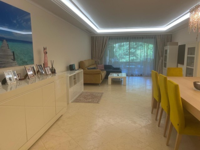 3 Soveroms Leilighet i Guadalmina Baja