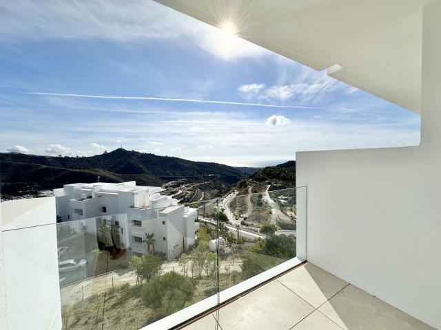 2 Bedrooms Apartment in Ojén