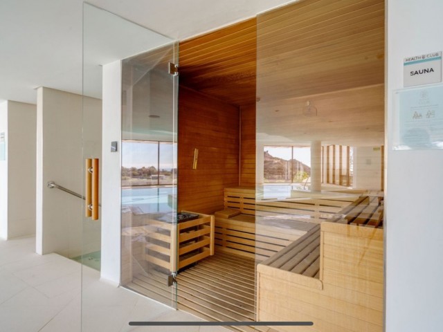 2 Bedrooms Apartment in Ojén