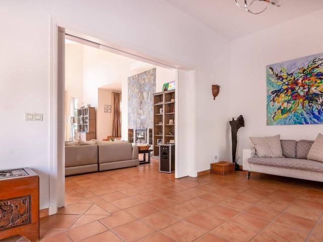 Villa con 6 Dormitorios  en Sotogrande