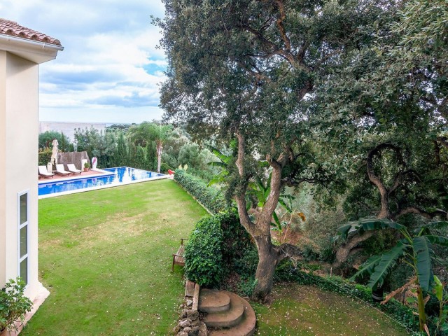 6 Bedrooms Villa in Sotogrande