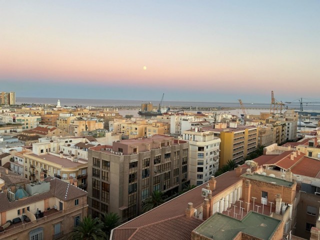 Apartamento con 1 Dormitorios  en Málaga Centro