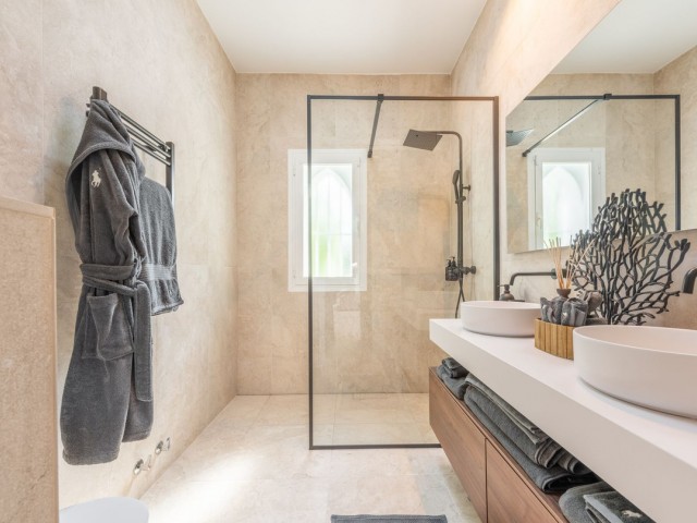 3 Bedrooms Townhouse in The Golden Mile