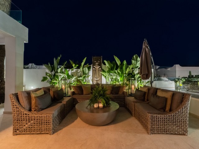 3 Bedrooms Townhouse in The Golden Mile