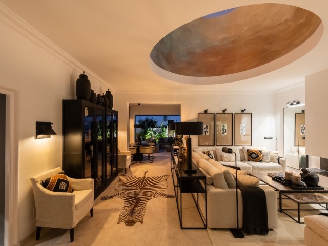 3 Bedrooms Townhouse in The Golden Mile