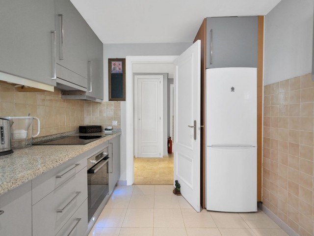 Apartment, La Quinta, R4867699