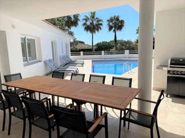 5 Soveroms Villa i Sierrezuela