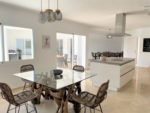 5 Soveroms Villa i Sierrezuela