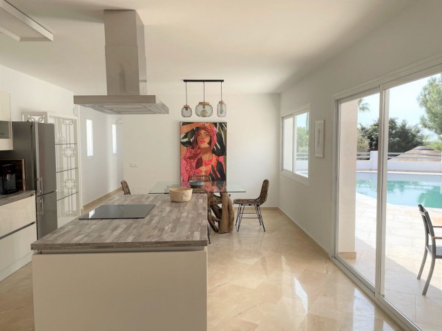 5 Soveroms Villa i Sierrezuela
