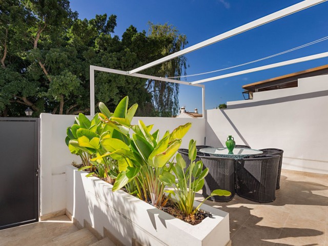 Rekkehus, Nueva Andalucia, R4872061