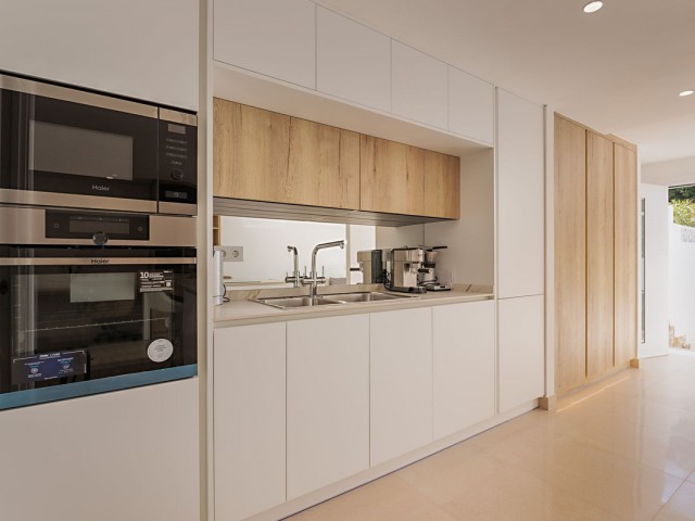 Rivitalo, Nueva Andalucia, R4872061