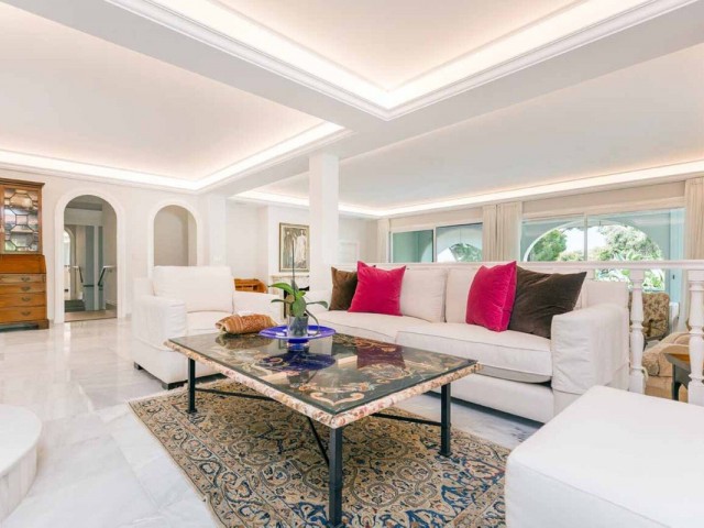 6 Bedrooms Villa in Río Real