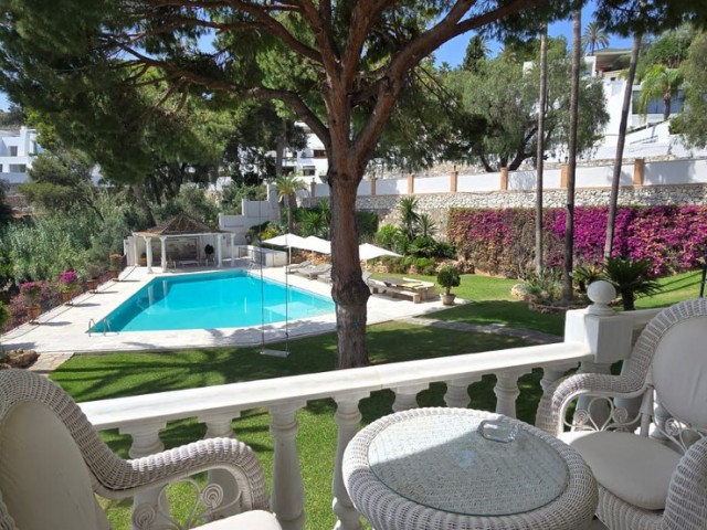 6 Bedrooms Villa in Río Real