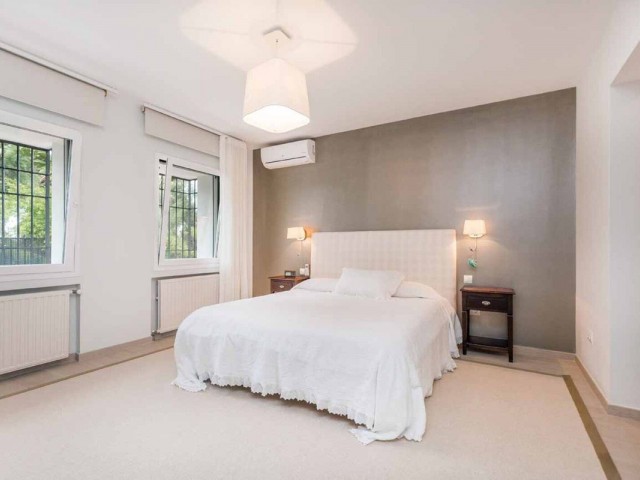 6 Bedrooms Villa in Río Real