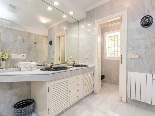 6 Bedrooms Villa in Río Real