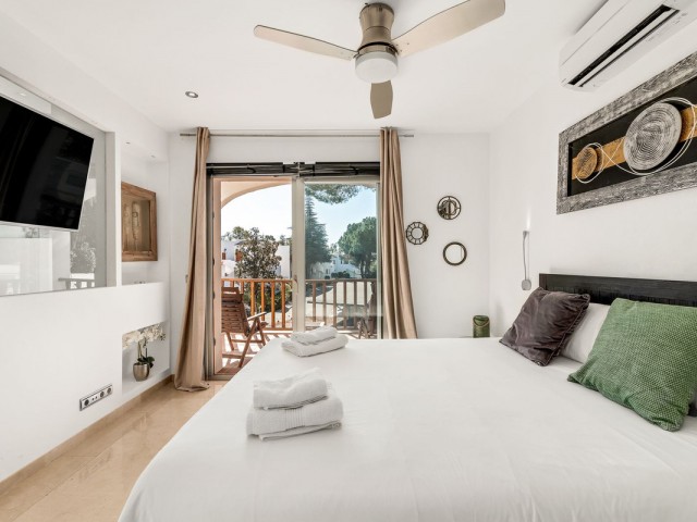 3 Bedrooms Villa in Nueva Andalucía