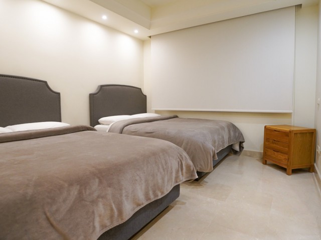 Penthouse avec 3 Chambres  à Puerto Banús