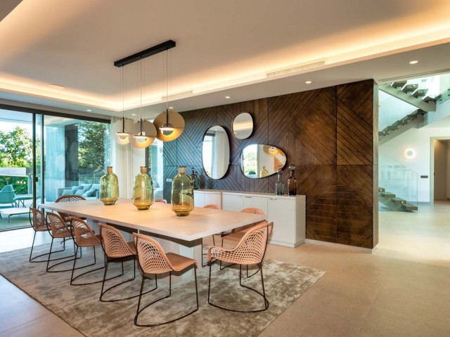 Villa avec 6 Chambres  à La Zagaleta