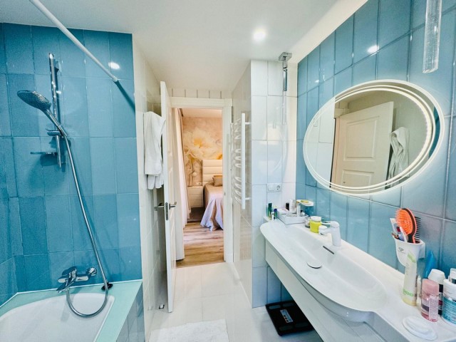 3 Schlafzimmer Apartment in Bahía de Marbella