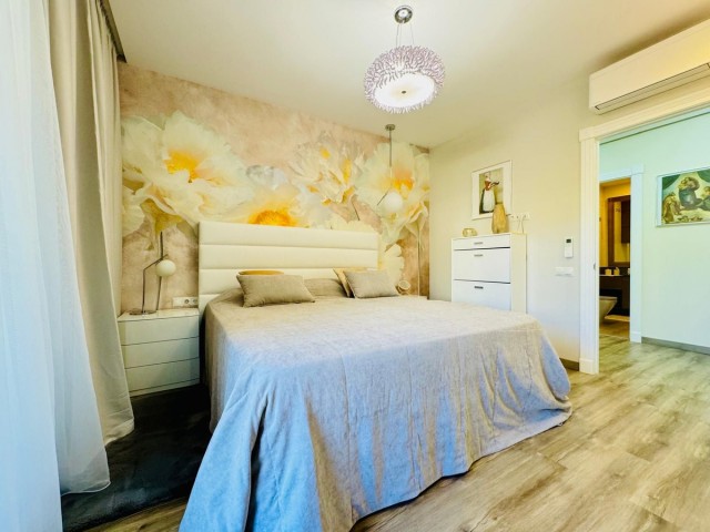3 Schlafzimmer Apartment in Bahía de Marbella