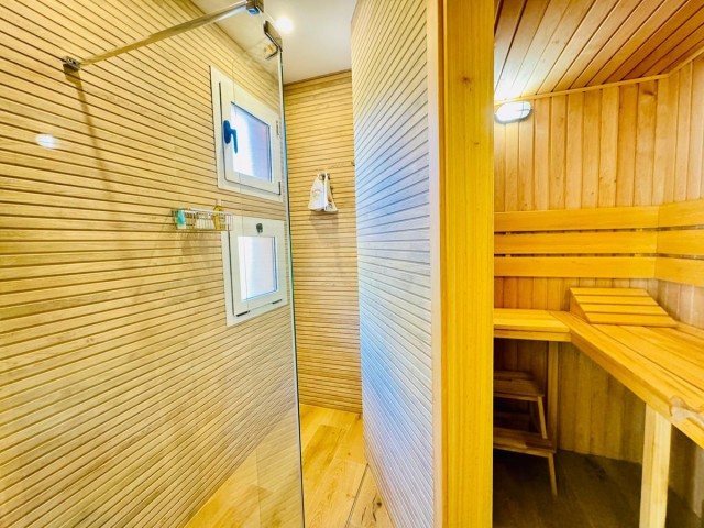 3 Schlafzimmer Apartment in Bahía de Marbella