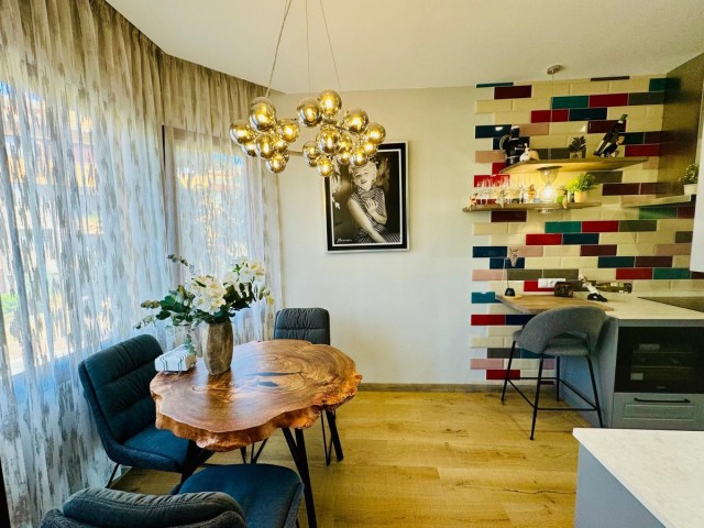 3 Schlafzimmer Apartment in Bahía de Marbella