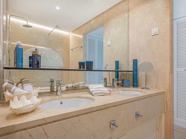 1 Bedrooms Apartment in Marbella