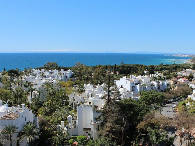 1 Bedrooms Apartment in Marbella