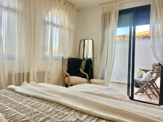 Maison mitoyenne avec 2 Chambres  à Costalita