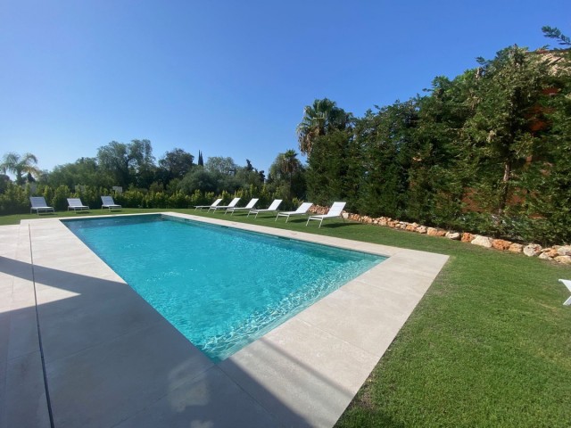 6 Bedrooms Villa in Monte Halcones