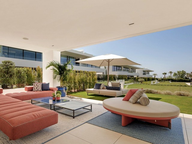4 Bedrooms Villa in The Golden Mile