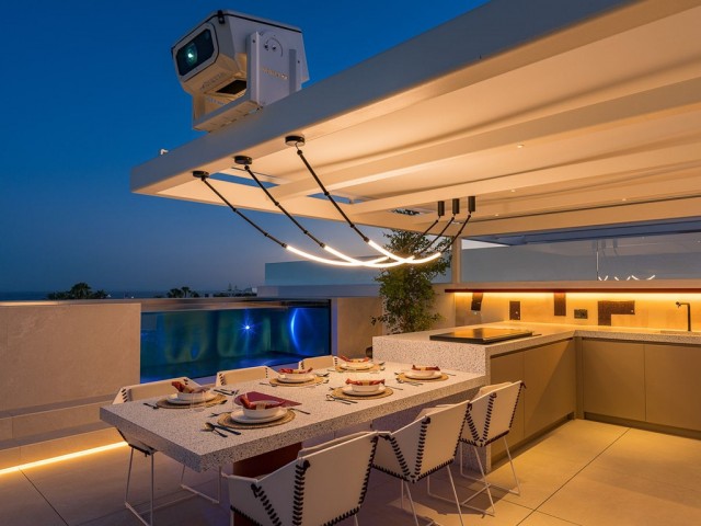 4 Bedrooms Villa in The Golden Mile
