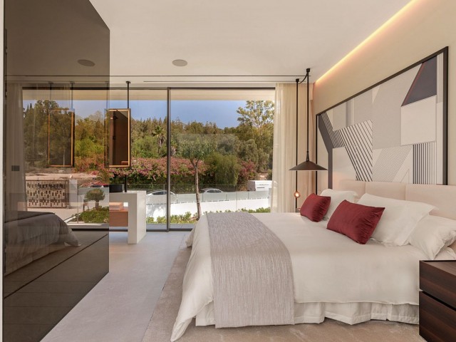 4 Bedrooms Villa in The Golden Mile