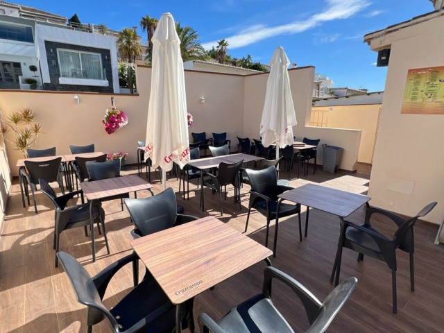 Commercial avec 0 Chambres  à La Cala de Mijas