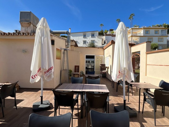 Commercial avec 0 Chambres  à La Cala de Mijas