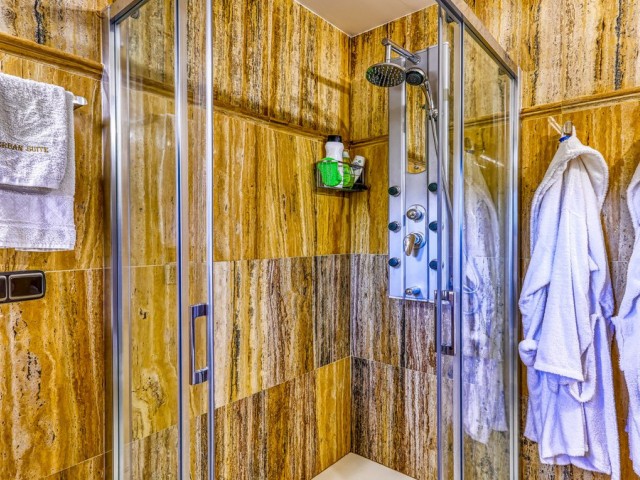 8 Schlafzimmer Villa in Alhaurín de la Torre