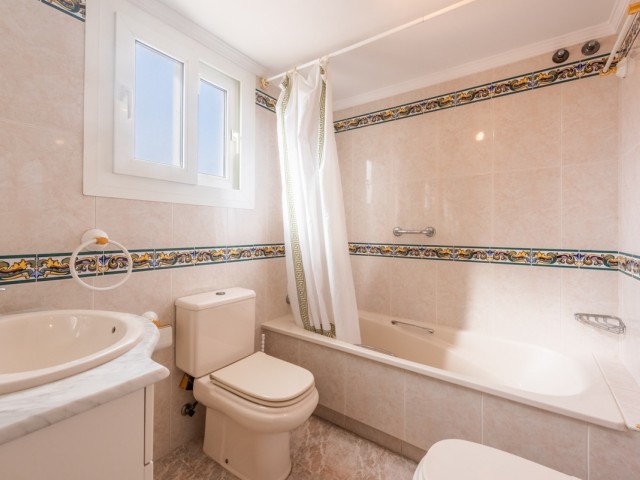 Kattohuoneisto Marbella
