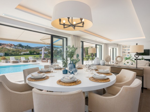 7 Slaapkamer Villa in Nueva Andalucía