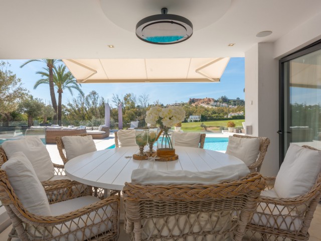 7 Slaapkamer Villa in Nueva Andalucía
