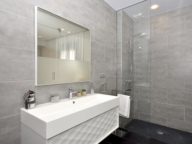 Apartamento con 2 Dormitorios  en Puerto Banús