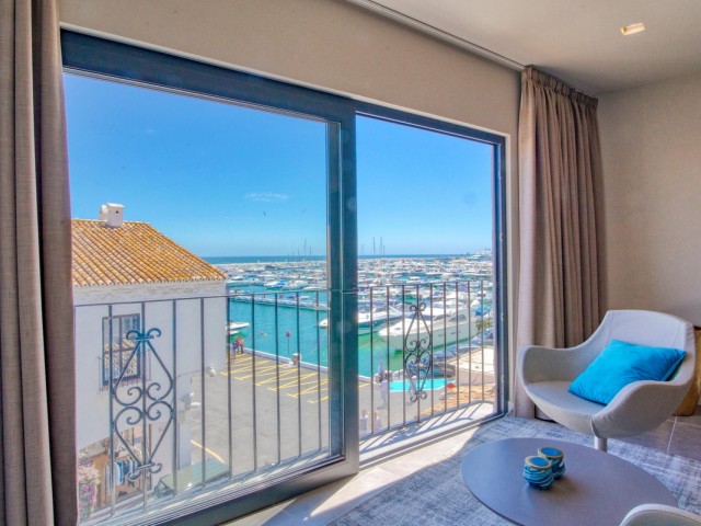 2 Makuuhuoneen Huoneisto Puerto Banús