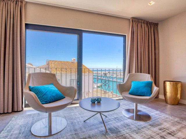 2 Makuuhuoneen Huoneisto Puerto Banús