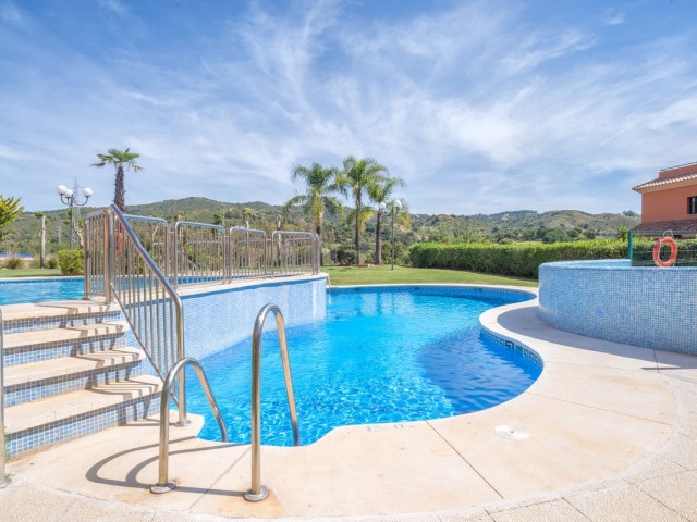4 Makuuhuoneen Huoneisto Elviria