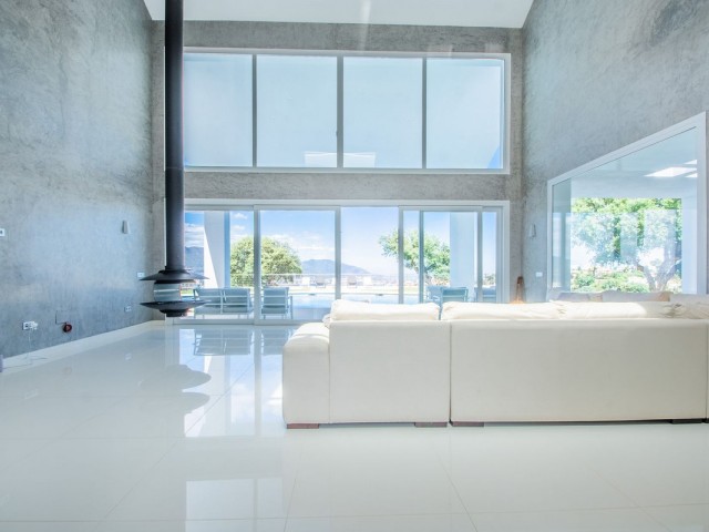 7 Slaapkamer Villa in La Mairena