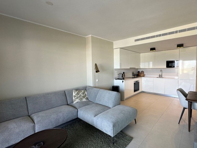 Apartamento con 3 Dormitorios  en La Cala de Mijas